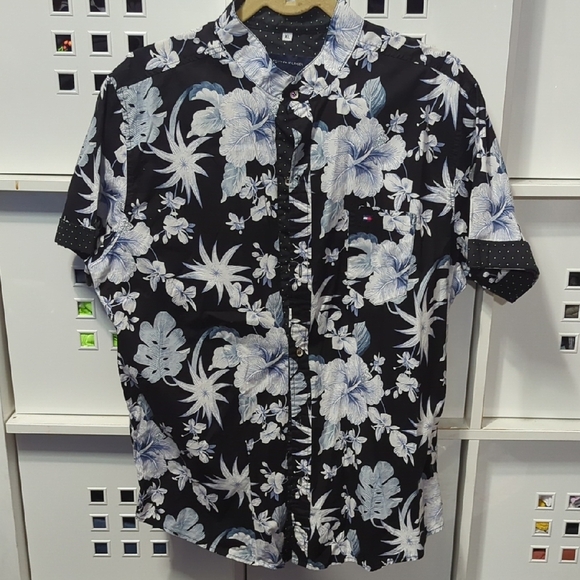 Tommy Hilfiger Black and White Floral Men's Shirt - Picture 1 of 4